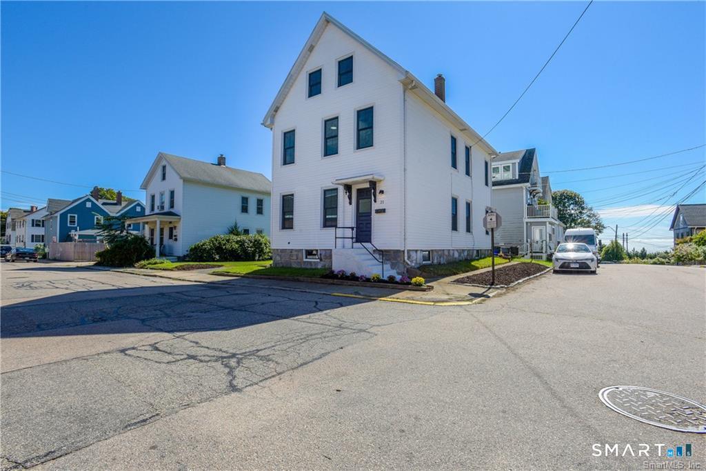 21 Bayview Avenue Stonington CT 06378