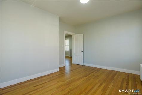 21 Bayview Avenue Stonington CT 06378