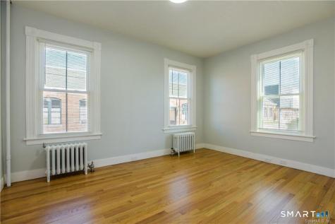 21 Bayview Avenue Stonington CT 06378