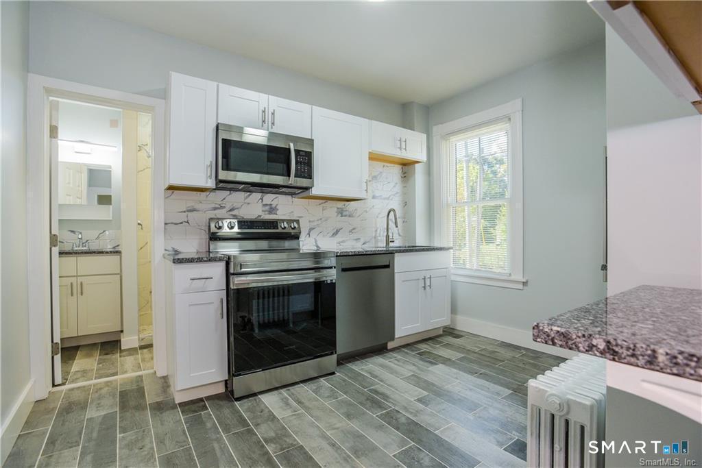 21 Bayview Avenue Stonington CT 06378