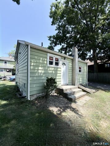 216 Nagatuck Avenue Milford CT 06460