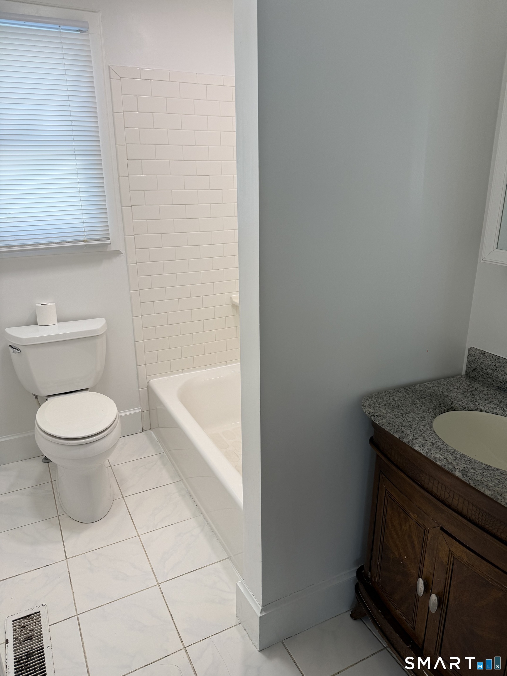 16 Homestead Avenue Danbury CT 06810