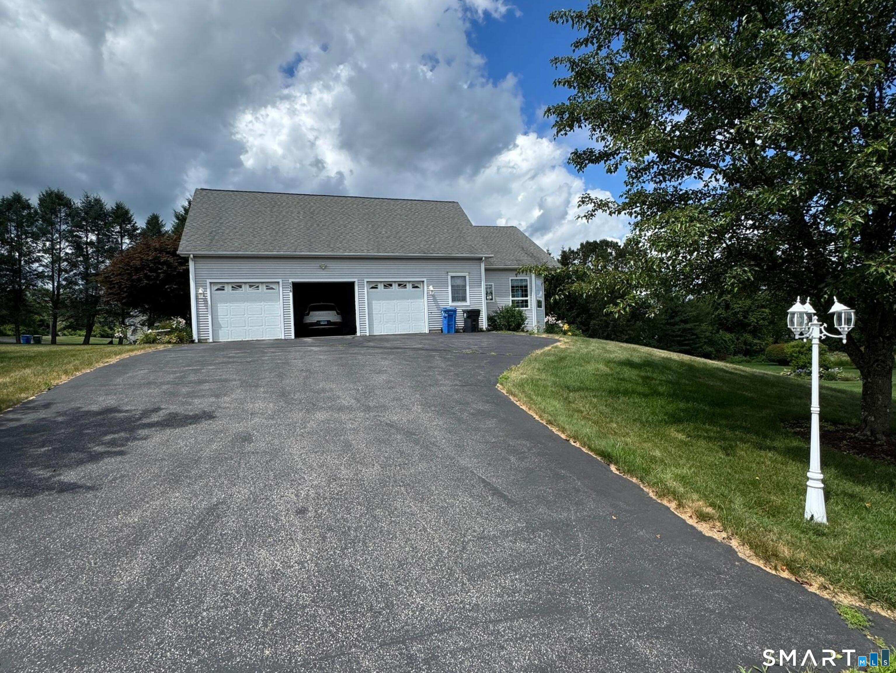 556 Hill Street Bristol CT 06010
