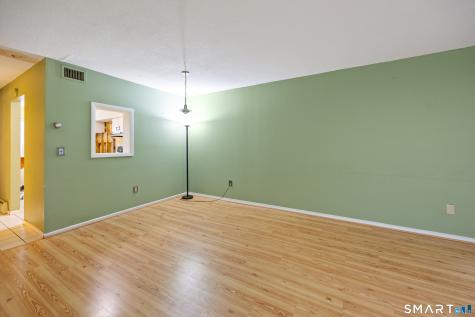 5 Staunton Court Farmington CT 06032
