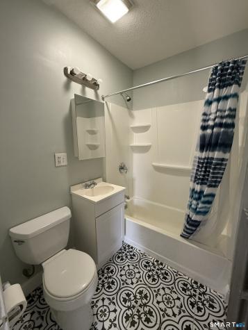 65 Maple Street Manchester CT 06040