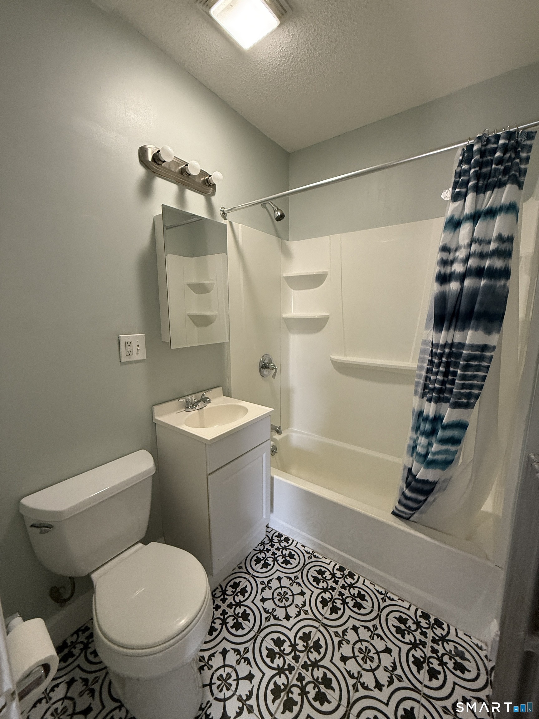65 Maple Street Manchester CT 06040