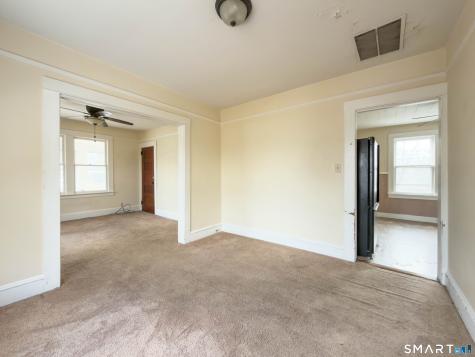 72 Roosevelt Avenue Norwich CT 06360