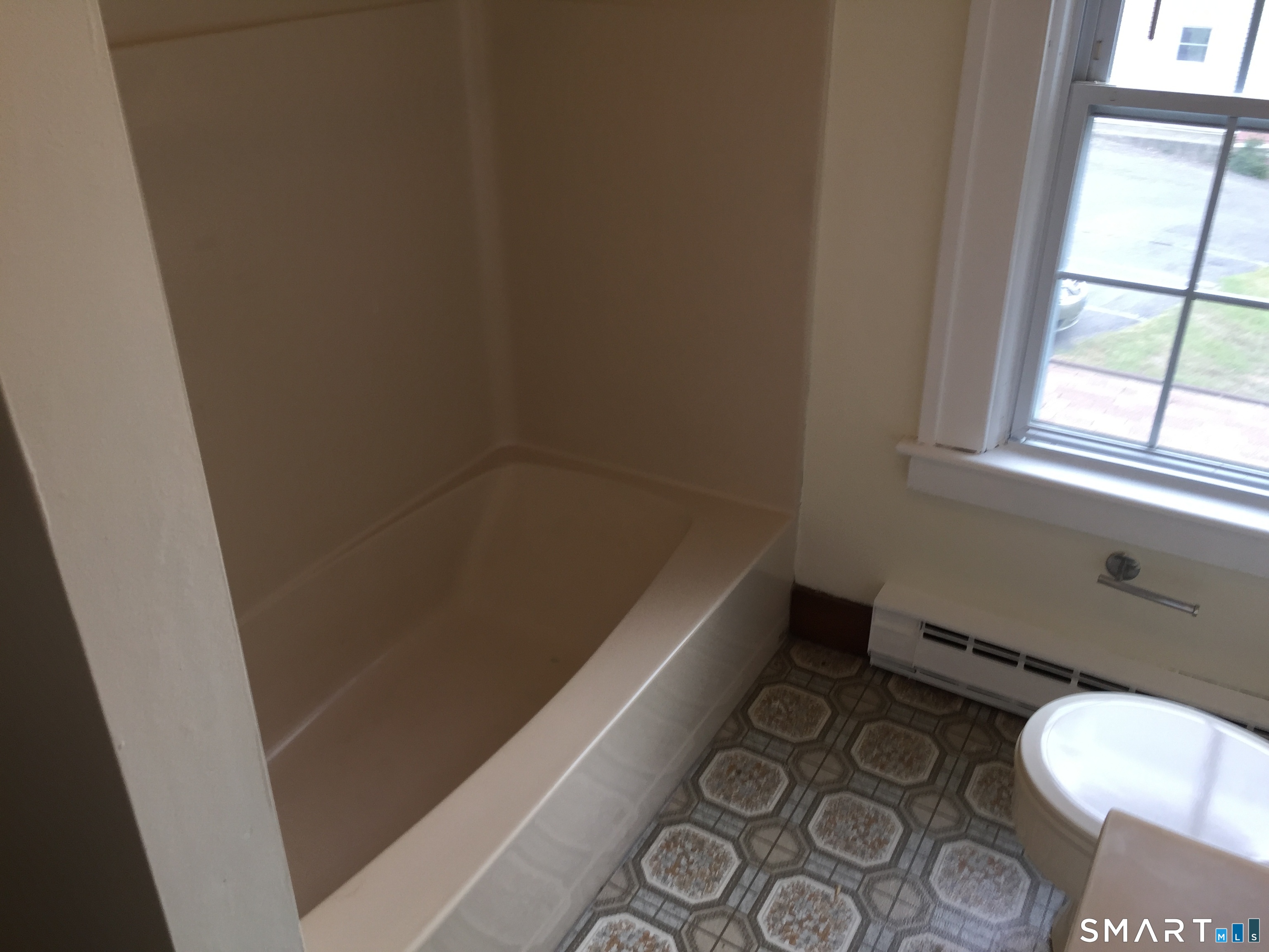 380 Thames Street Groton CT 06340