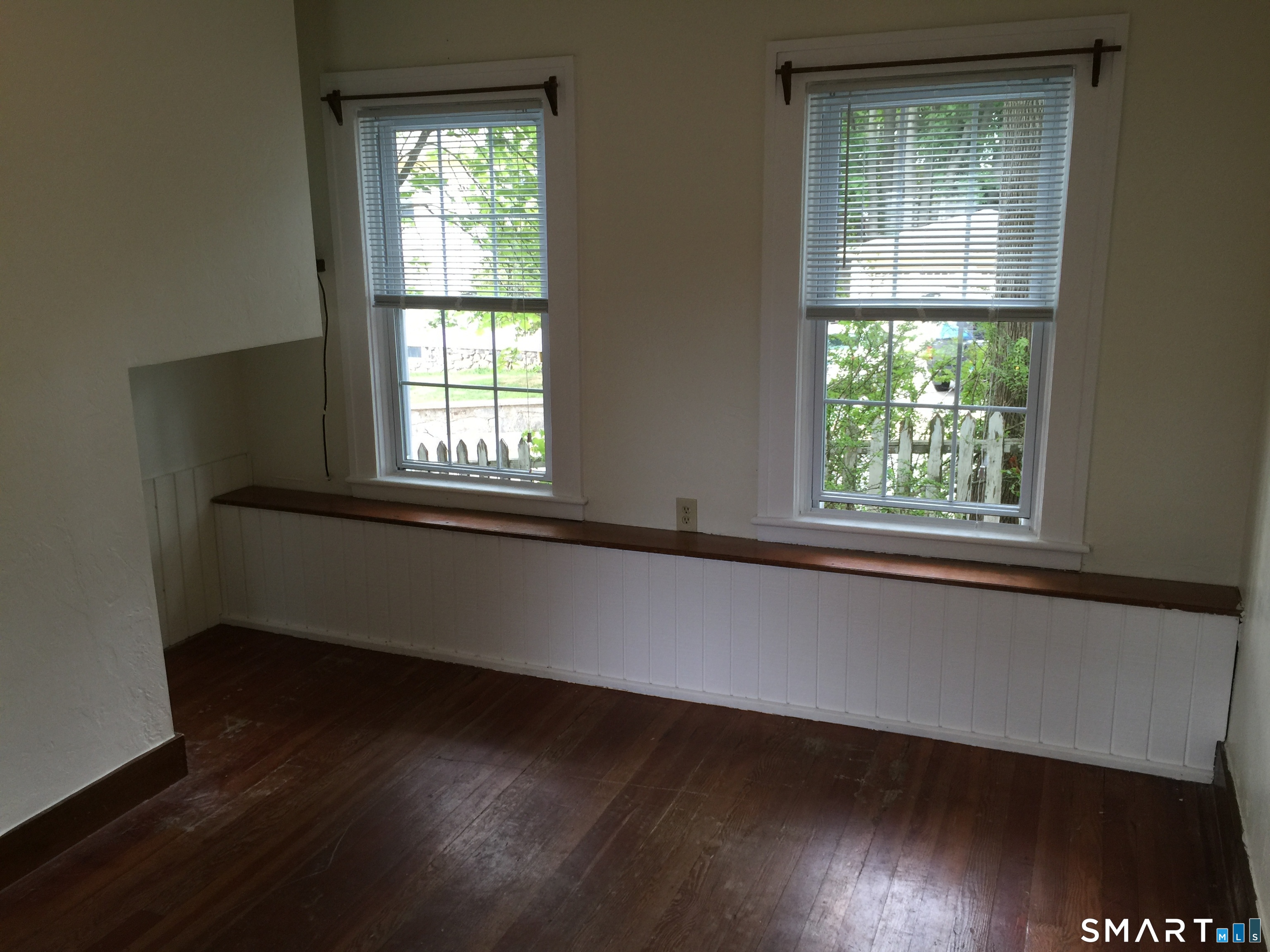 380 Thames Street Groton CT 06340