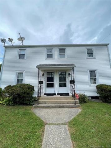 67 Hawthorne Drive New London CT 06320