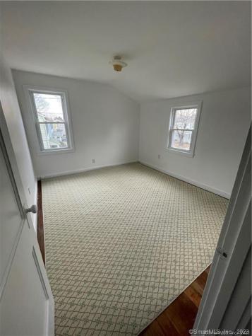 67 Hawthorne Drive New London CT 06320