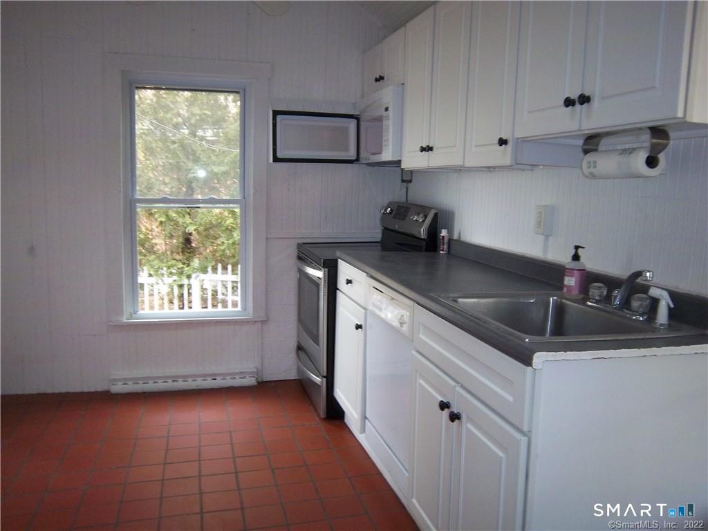 12 Bluff West Road Ledyard CT 06335