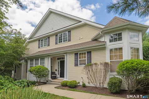 10 Dogwood Court Middlebury CT 06762