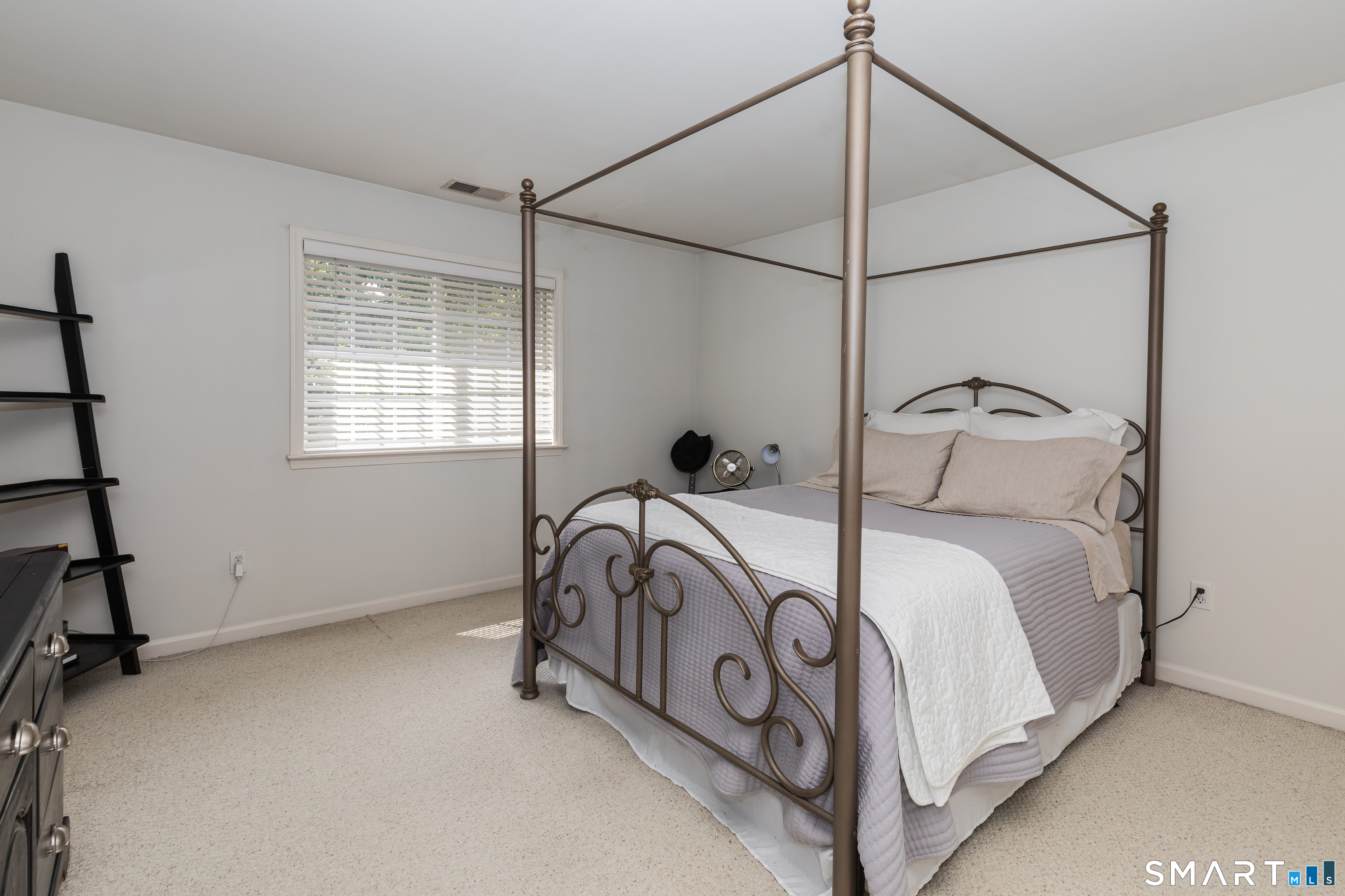 10 Dogwood Court Middlebury CT 06762