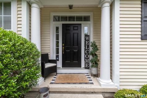 10 Dogwood Court Middlebury CT 06762