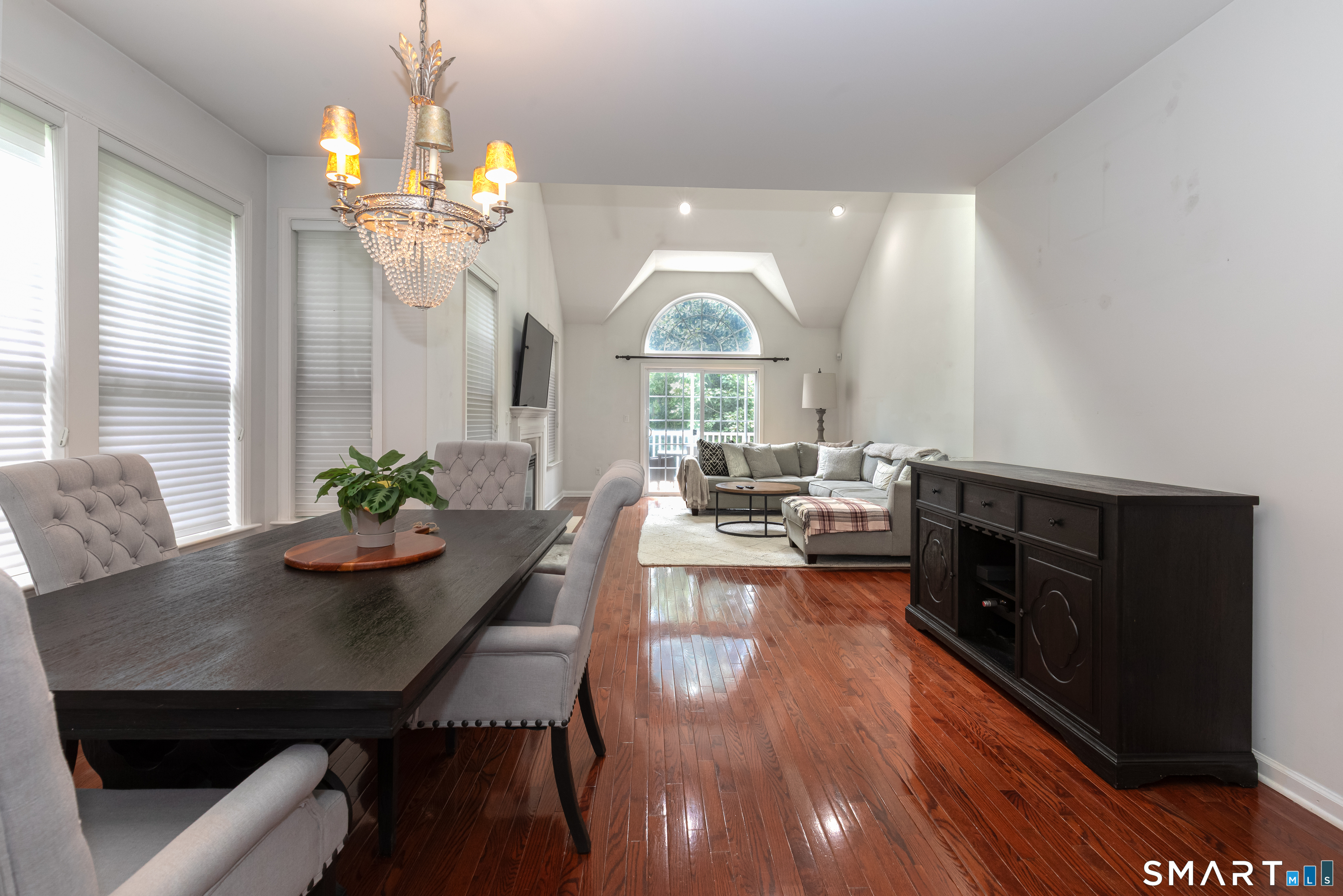 10 Dogwood Court Middlebury CT 06762