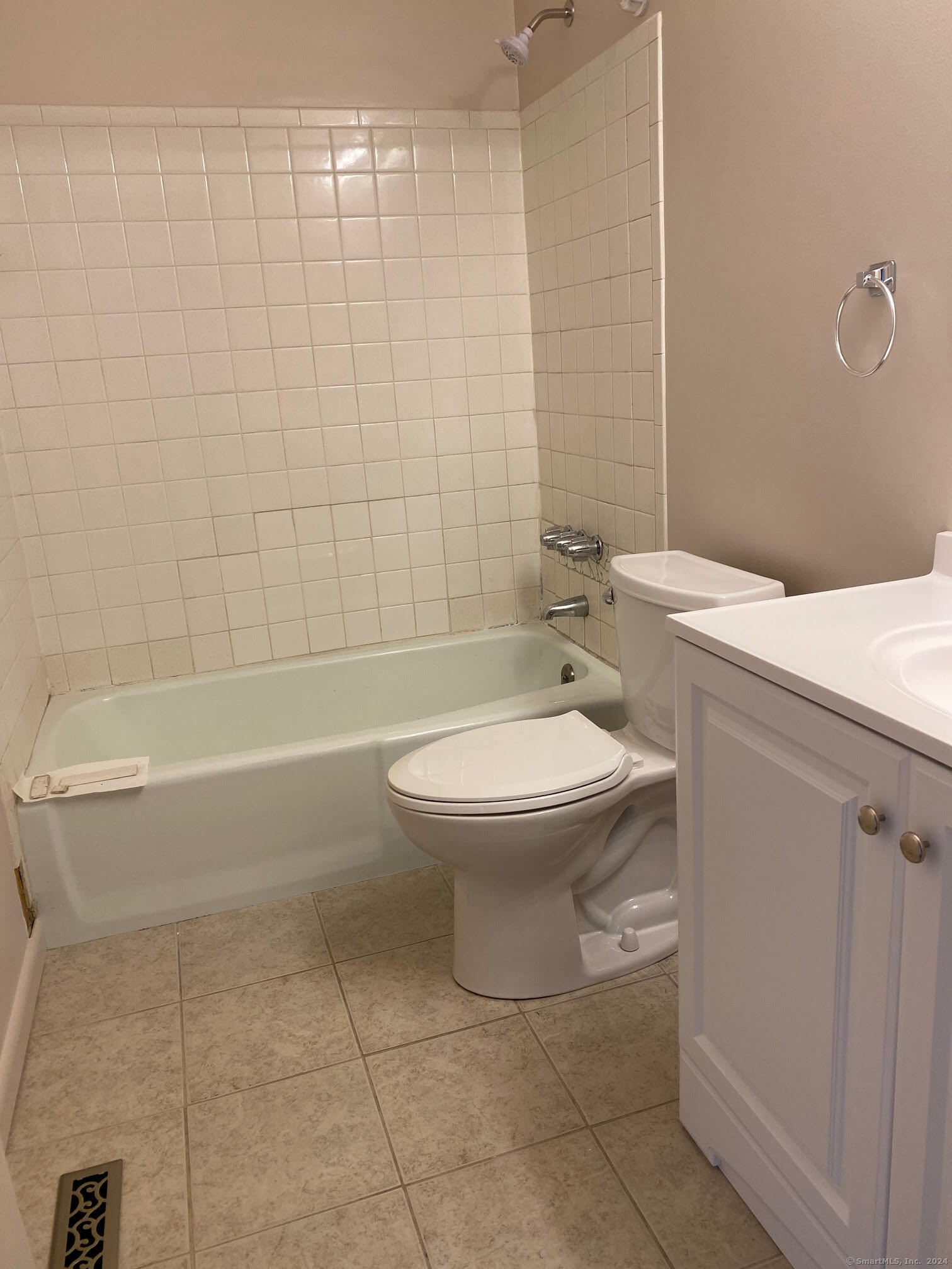 82 Webster Court Newington CT 06111