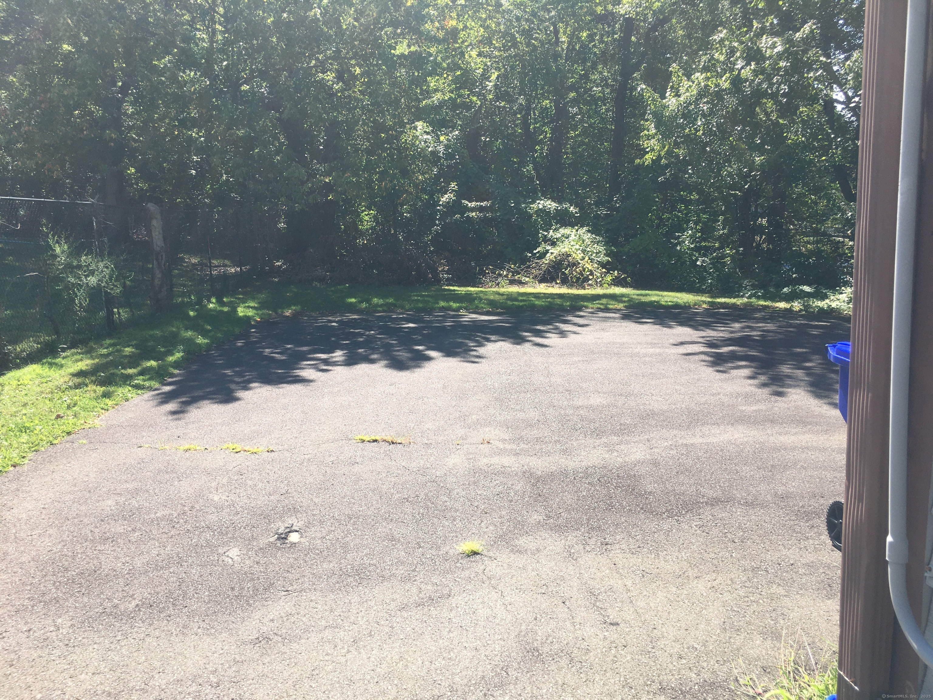 50 Matthew Road Branford CT 06405