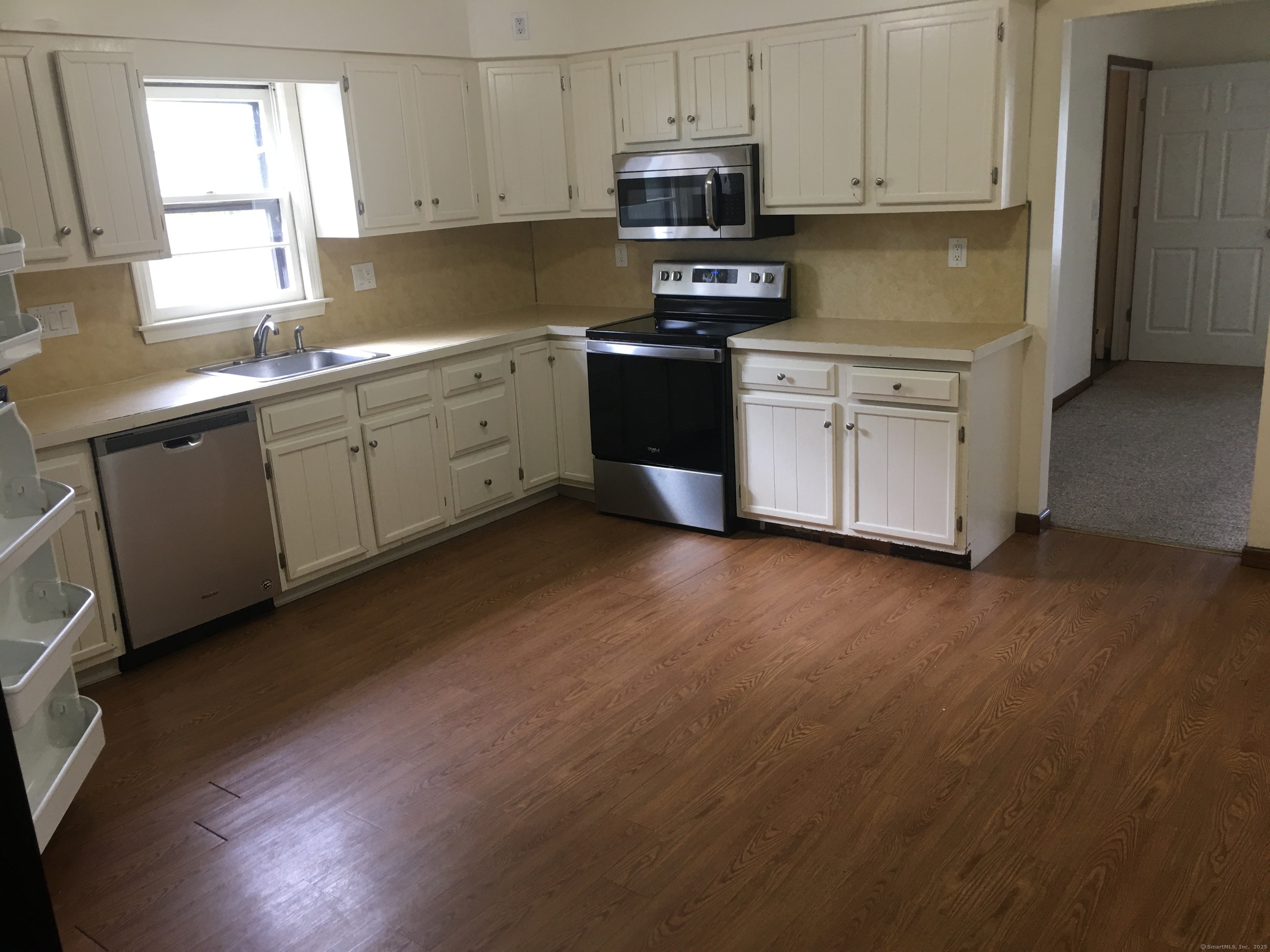50 Matthew Road Branford CT 06405