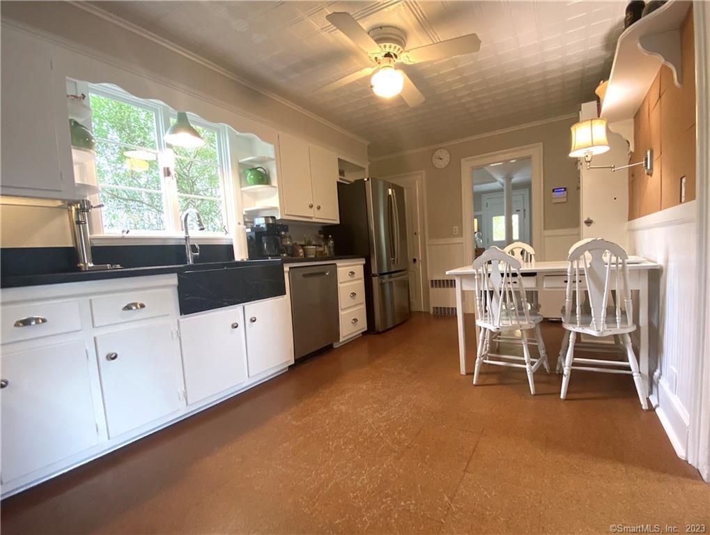 1975 Mill Plain Road Fairfield CT 06824