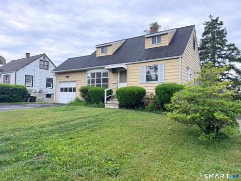 6 Fifth Street Danbury CT 06810
