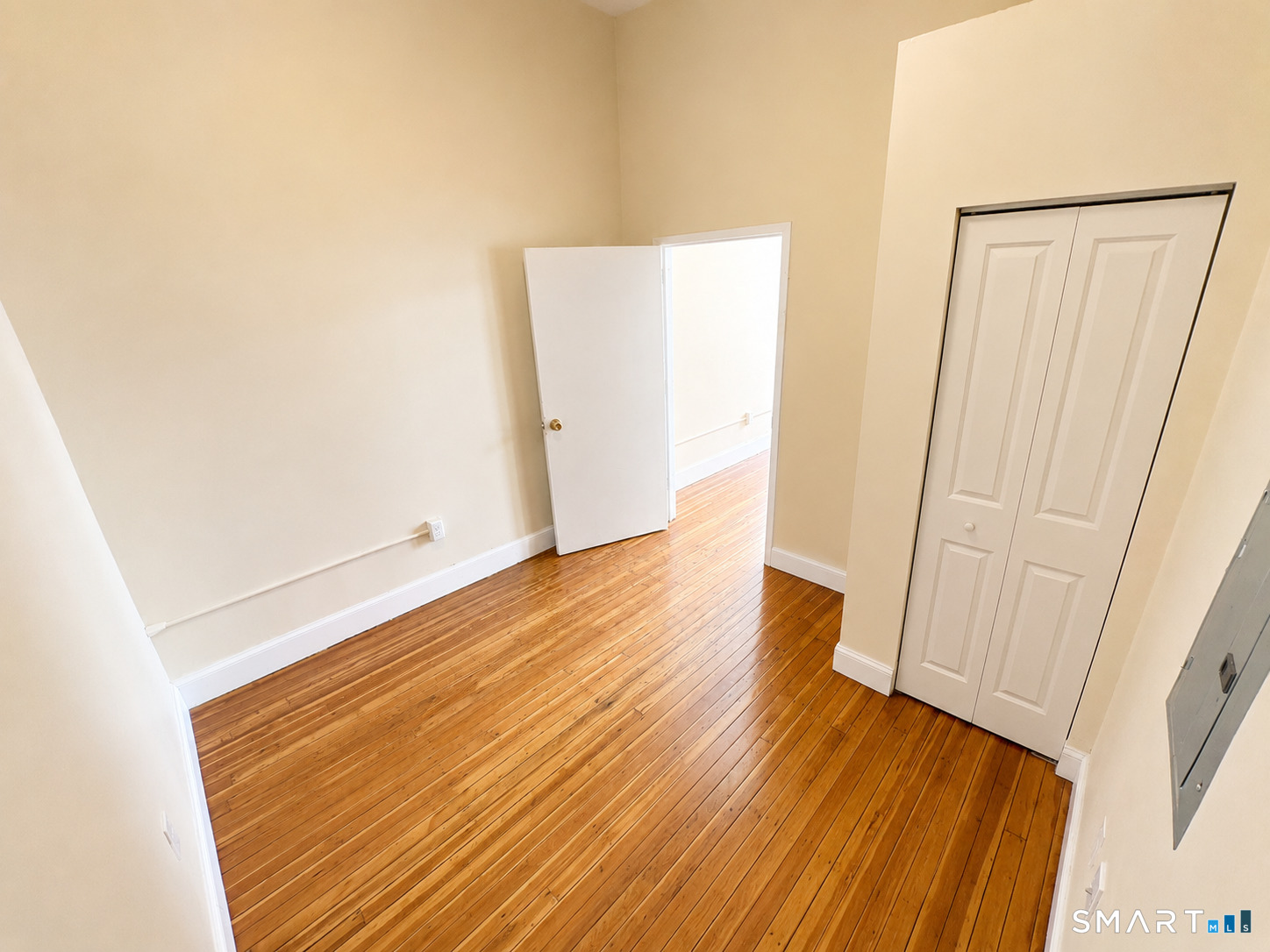 105 Bank Street Waterbury CT 06702