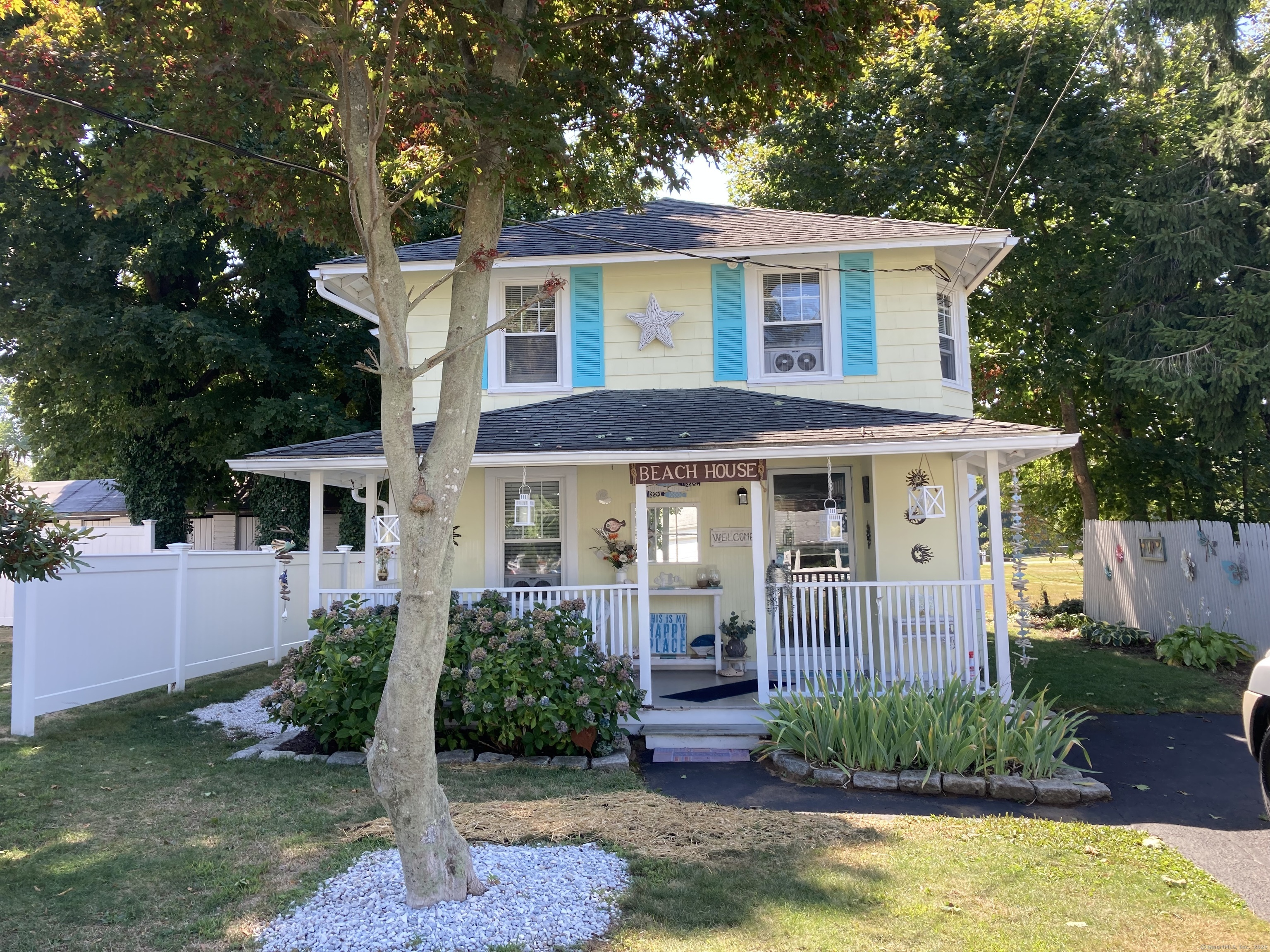 13 Sound View Heights Branford CT 06405