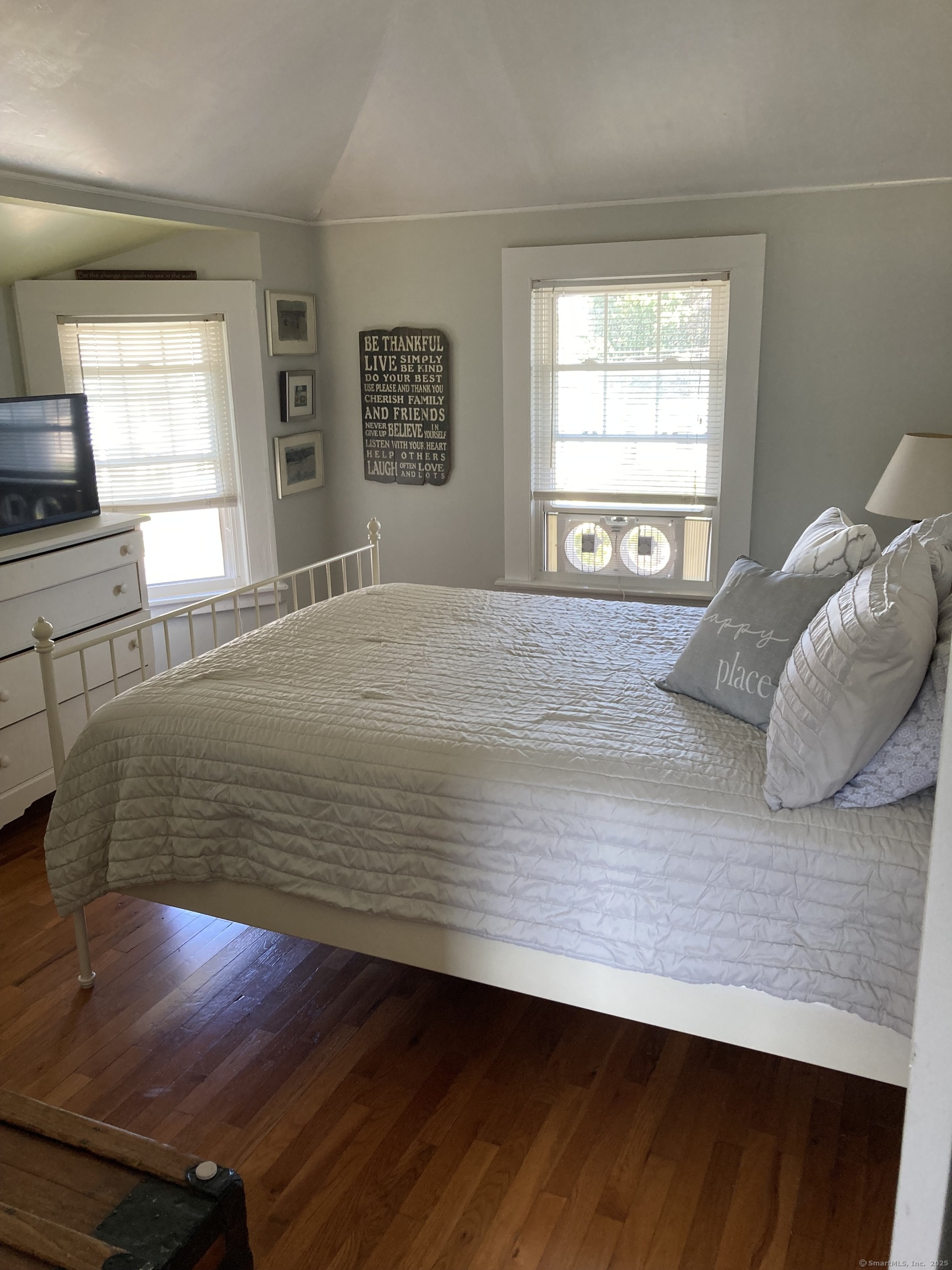 13 Sound View Heights Branford CT 06405