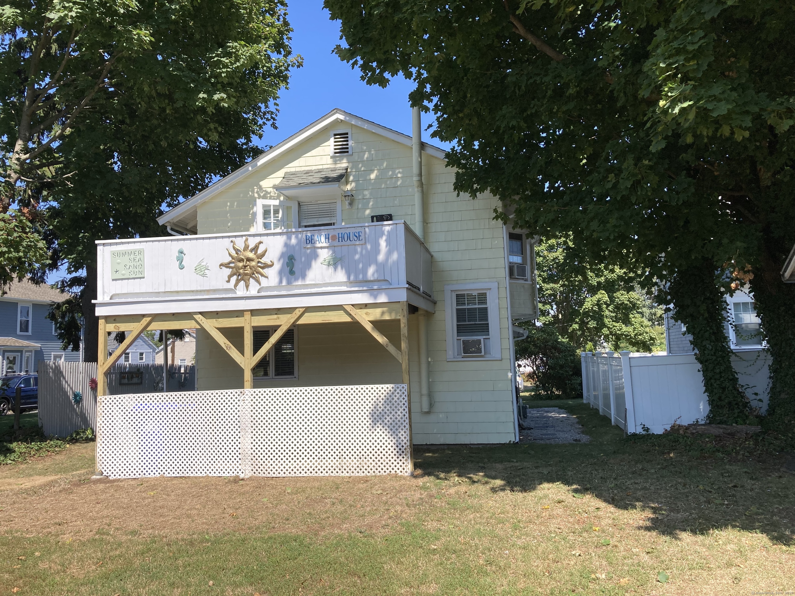 13 Sound View Heights Branford CT 06405