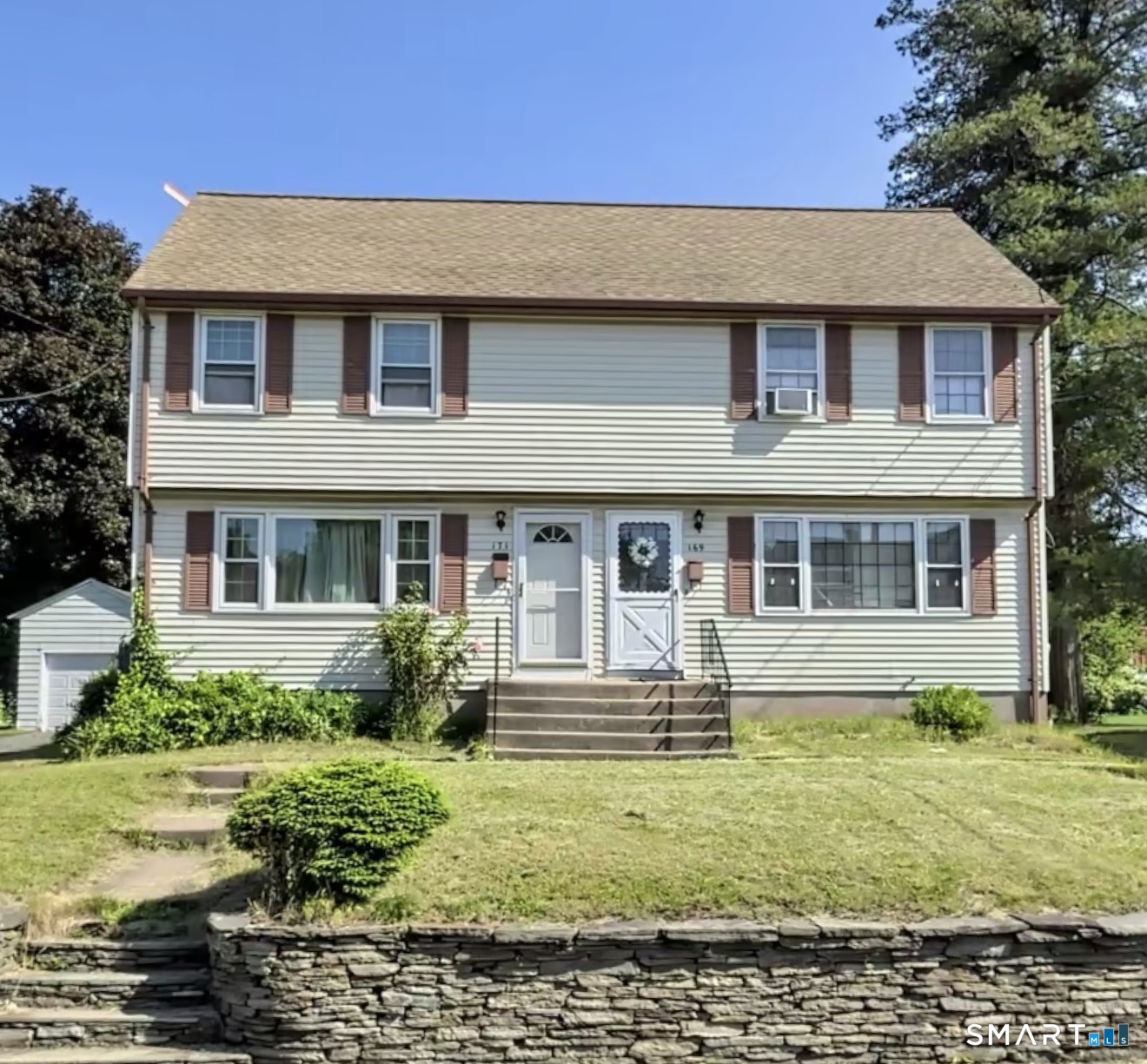 Manchester CT, 169 Hilliard Street