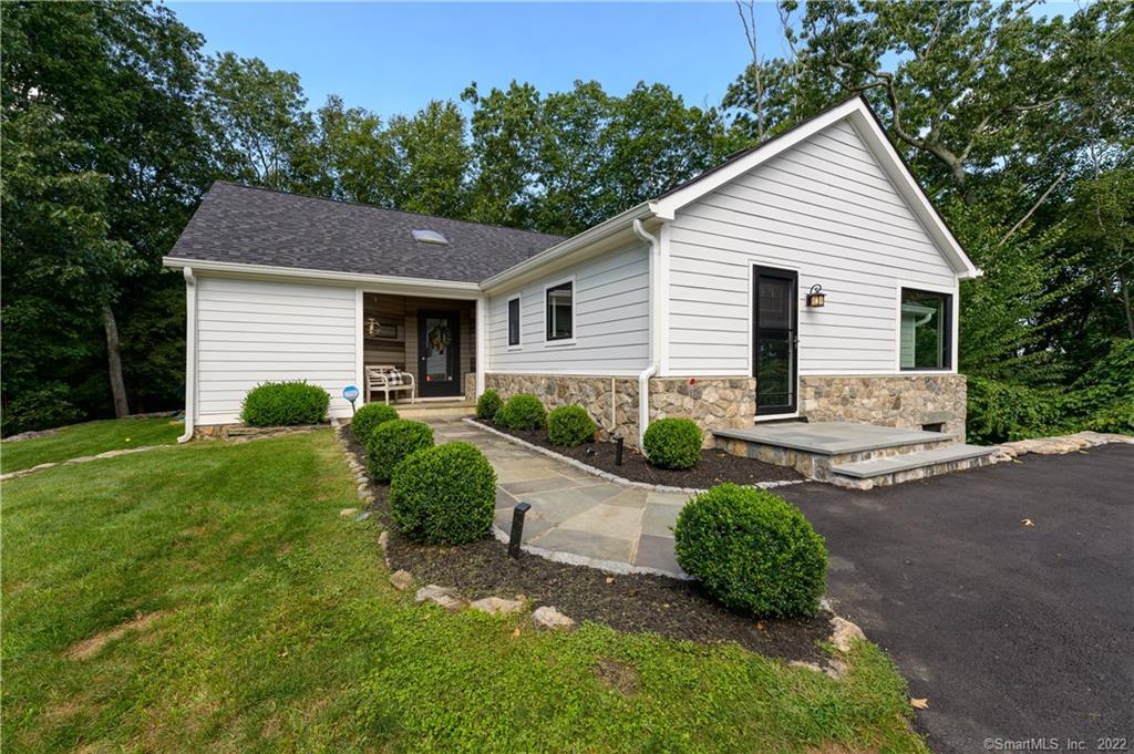 405 Rock Rimmon Road Stamford CT 06903