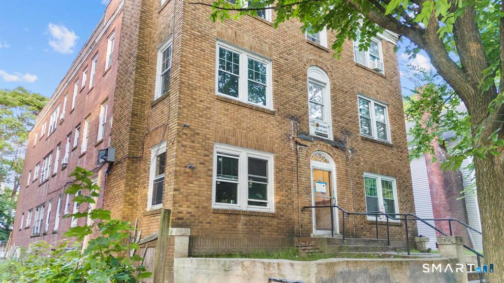 252 Sisson Avenue Hartford CT 06105