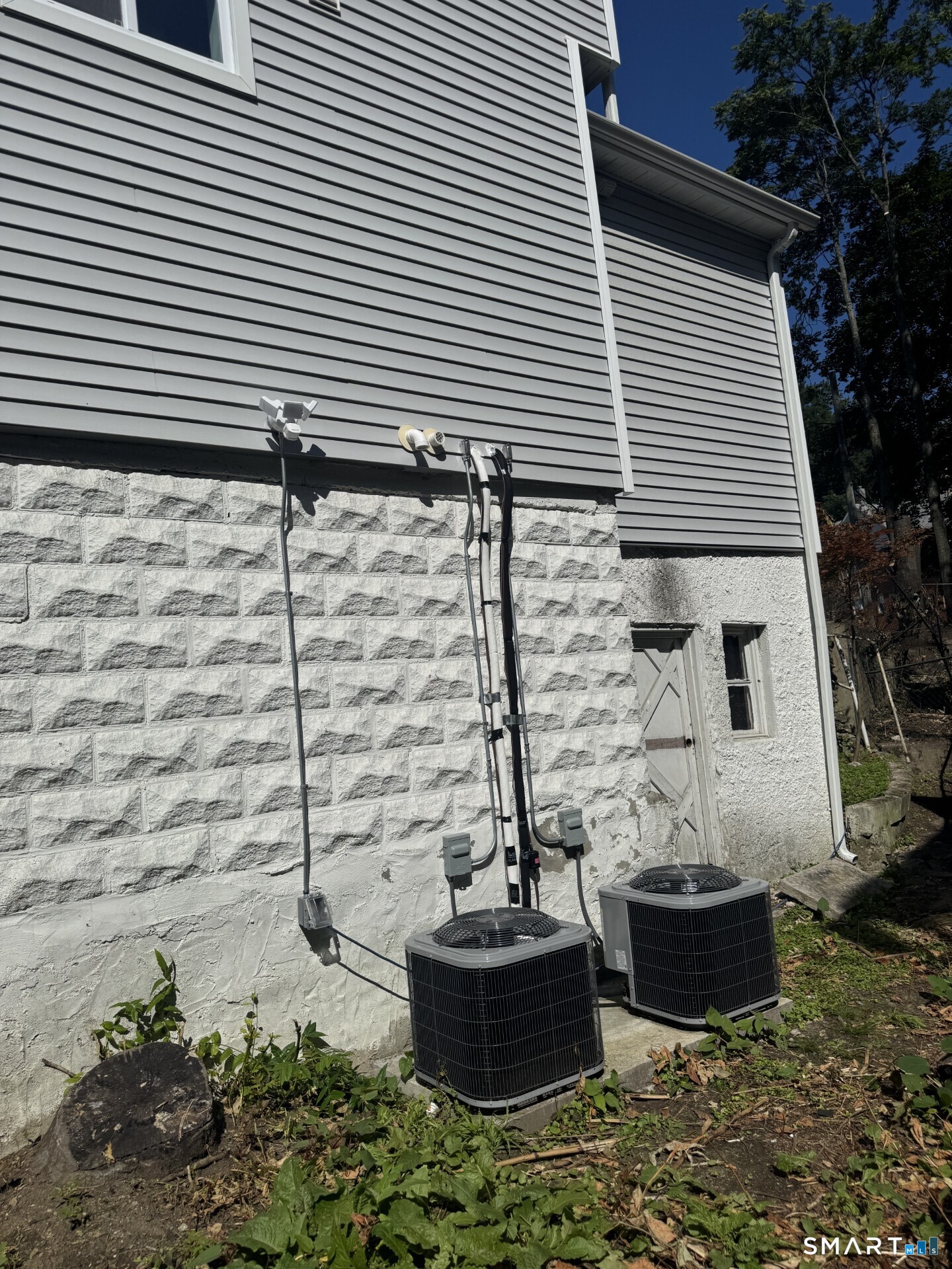 8 Bridgeport Avenue Shelton CT 06484