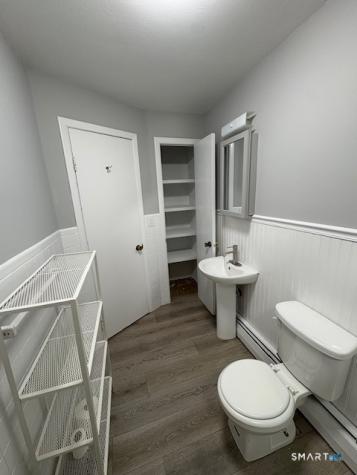 429 Thompson Avenue East Haven CT 06512