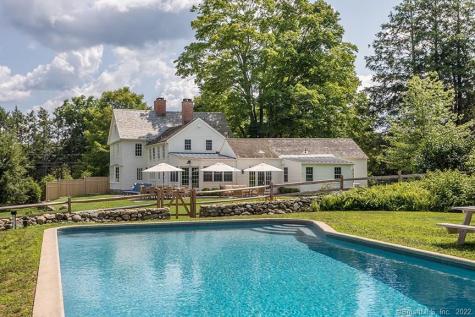 40 Wellers Bridge Road Roxbury CT 06783