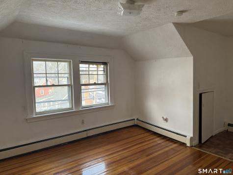 138 East Barber Street Windsor CT 06095