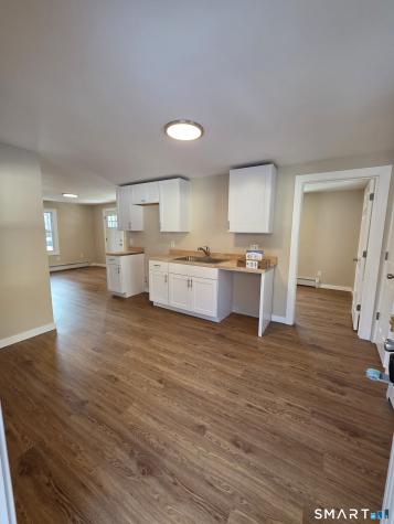 14 Smith Street Ansonia CT 06401