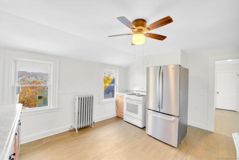 11 Southview Street Naugatuck CT 06770