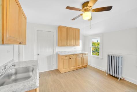 11 Southview Street Naugatuck CT 06770