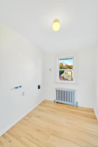 11 Southview Street Naugatuck CT 06770