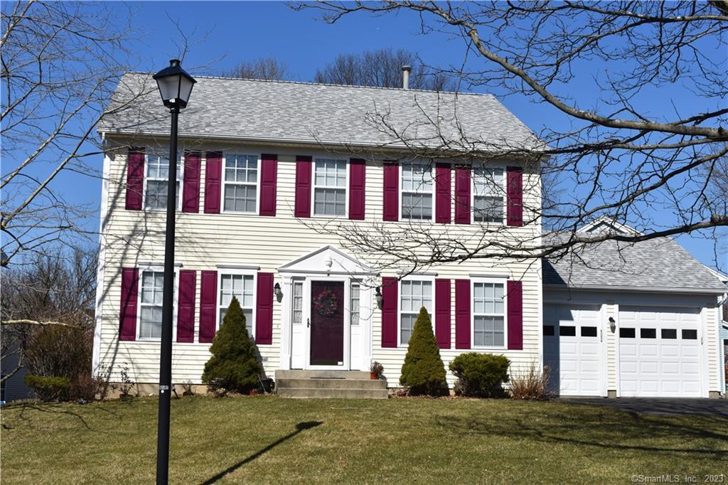 4 Oak Ridge Lane Milford CT 06461