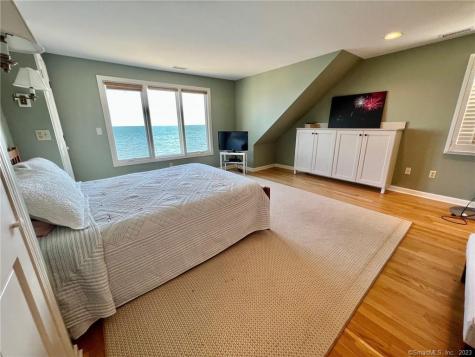146 Middle Beach Road Madison CT 06443