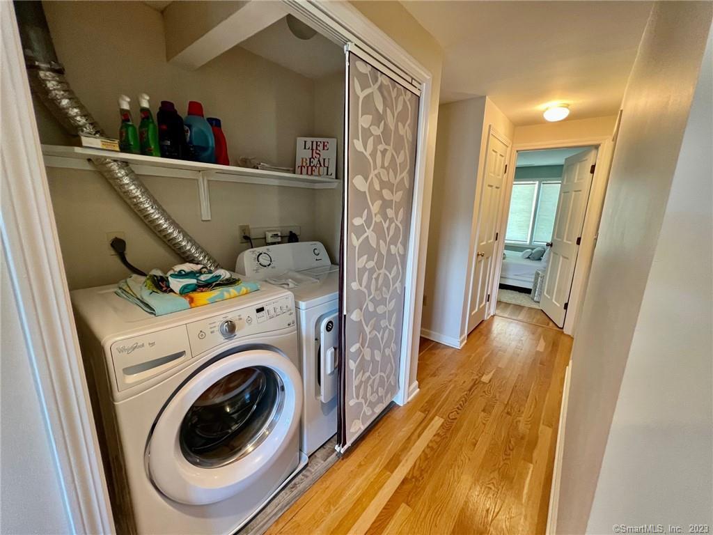 146 Middle Beach Road Madison CT 06443