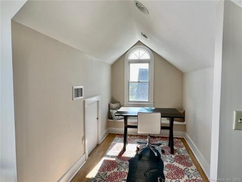 146 Middle Beach Road Madison CT 06443
