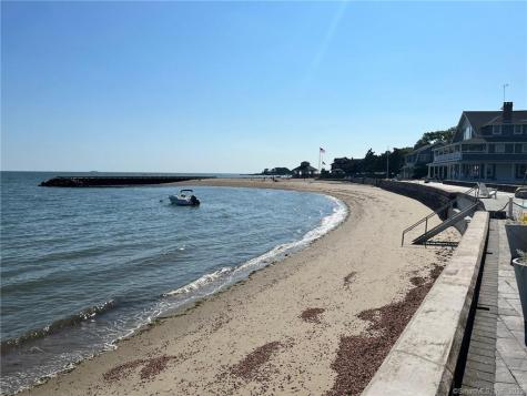 146 Middle Beach Road Madison CT 06443