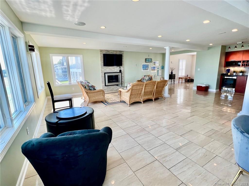146 Middle Beach Road Madison CT 06443