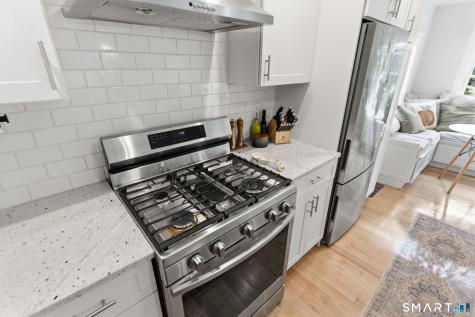 41 Canal Street Simsbury CT 06089