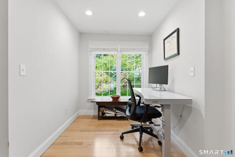 41 Canal Street Simsbury CT 06089
