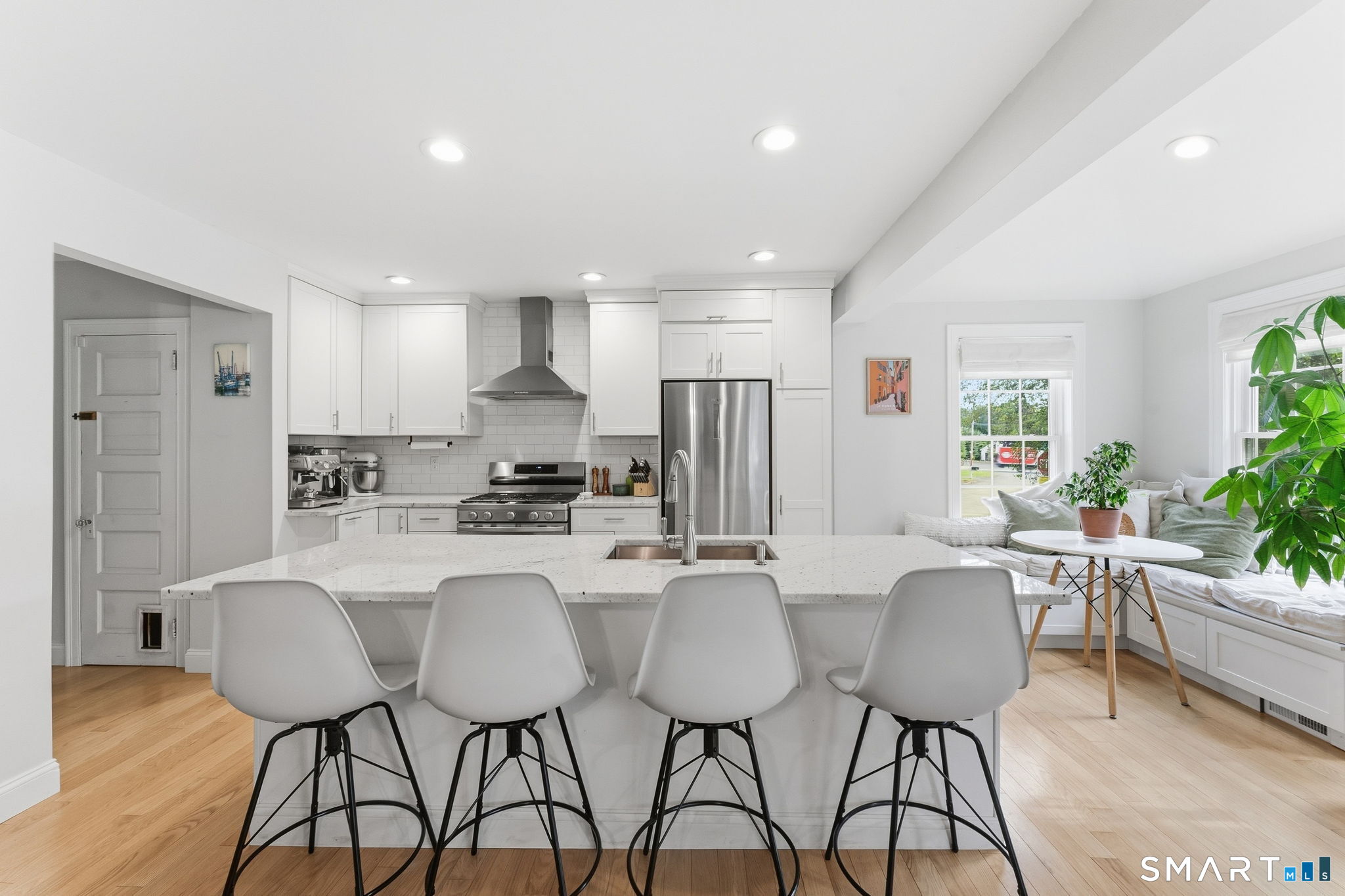 41 Canal Street Simsbury CT 06089