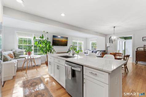 41 Canal Street Simsbury CT 06089